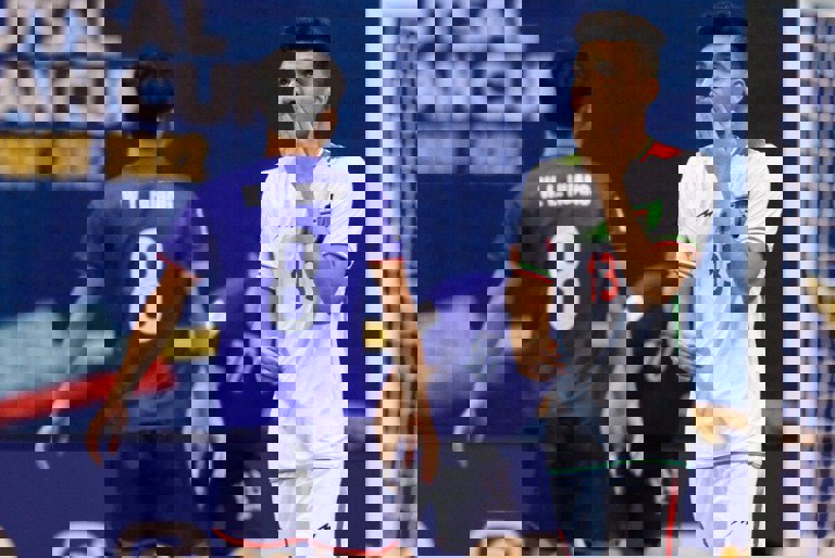 1749069