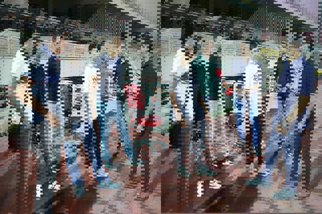 1749125