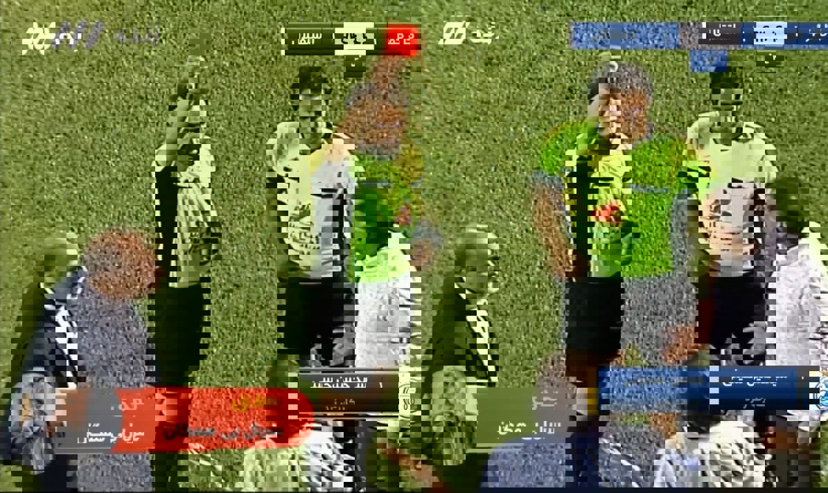 1749277
