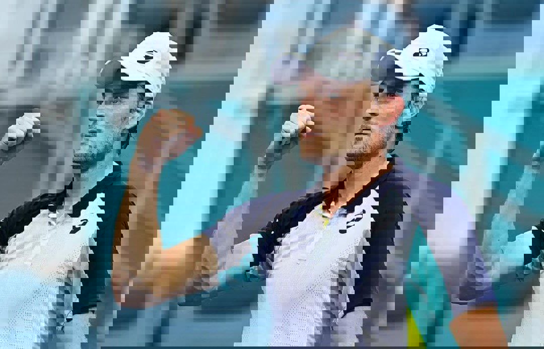 1750122
