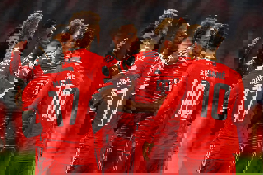 1750330
