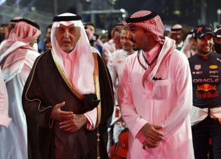 دیدار وزیر ورزش عربستان با رانندگان فرمول یک