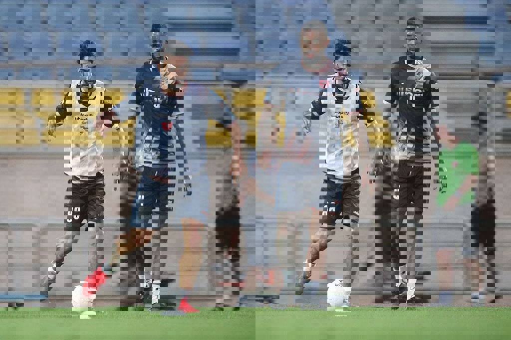 1750522