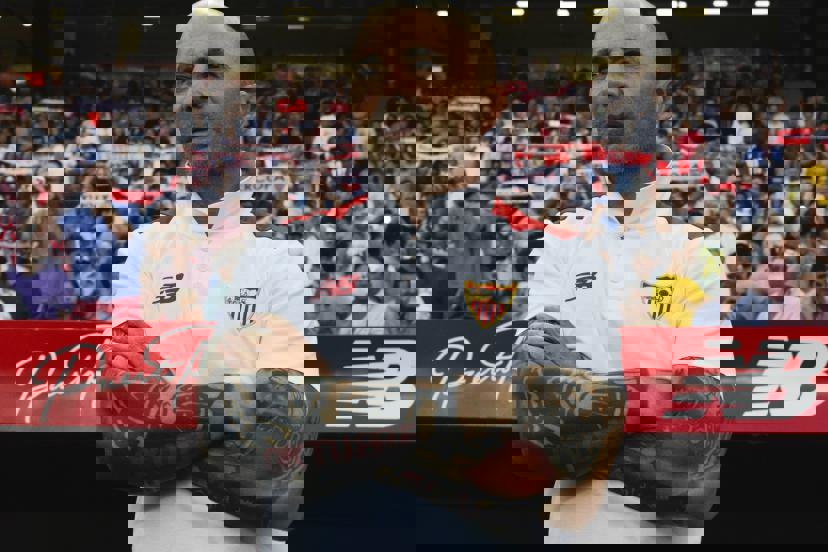1750794