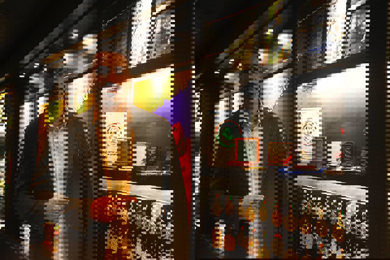 1750761
