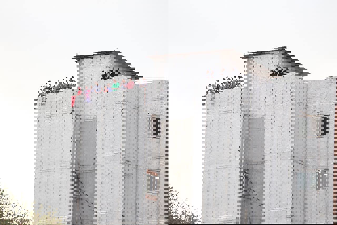 1750981