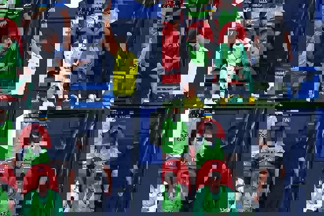 1751281