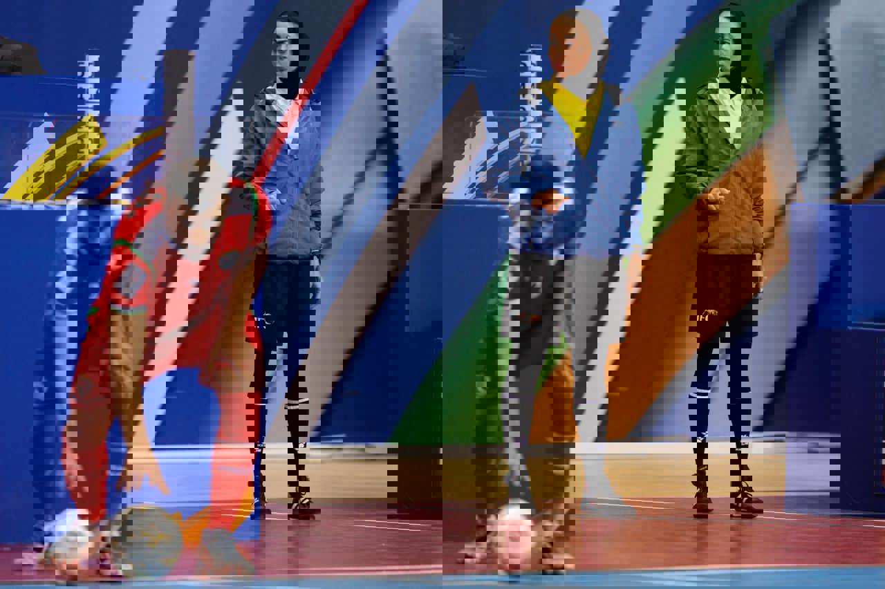 1751635