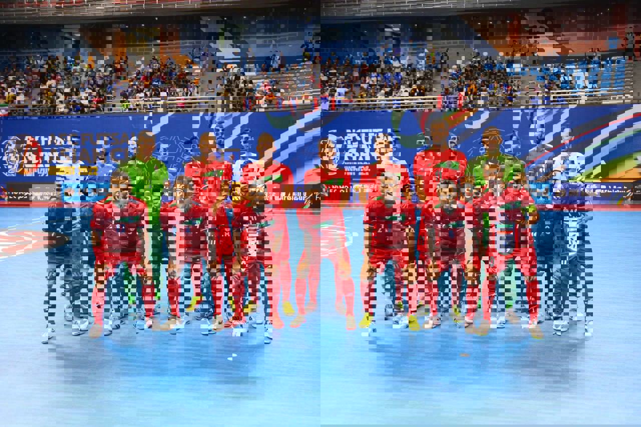 1751902