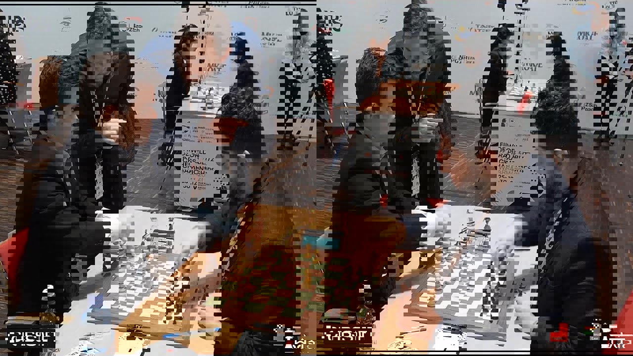1751942