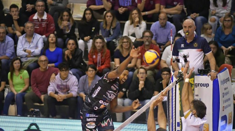 پرستاره ترین تیم دنیا قهرمان جام باشگاههای جهان شد