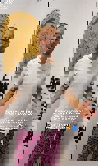 1752958