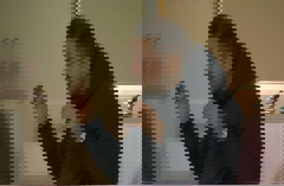 1752973