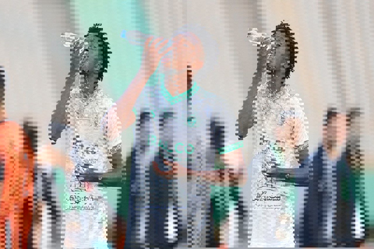 1753158