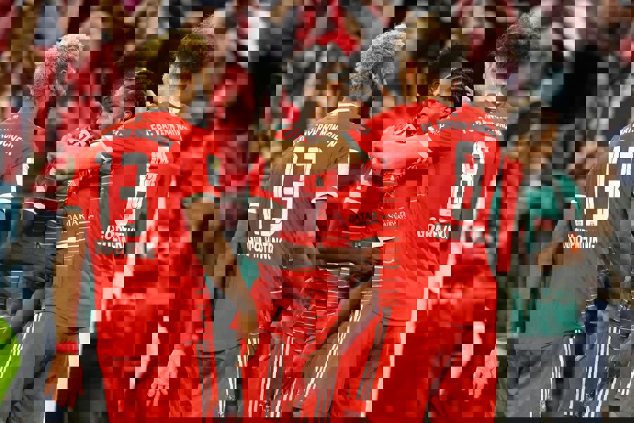 1753993
