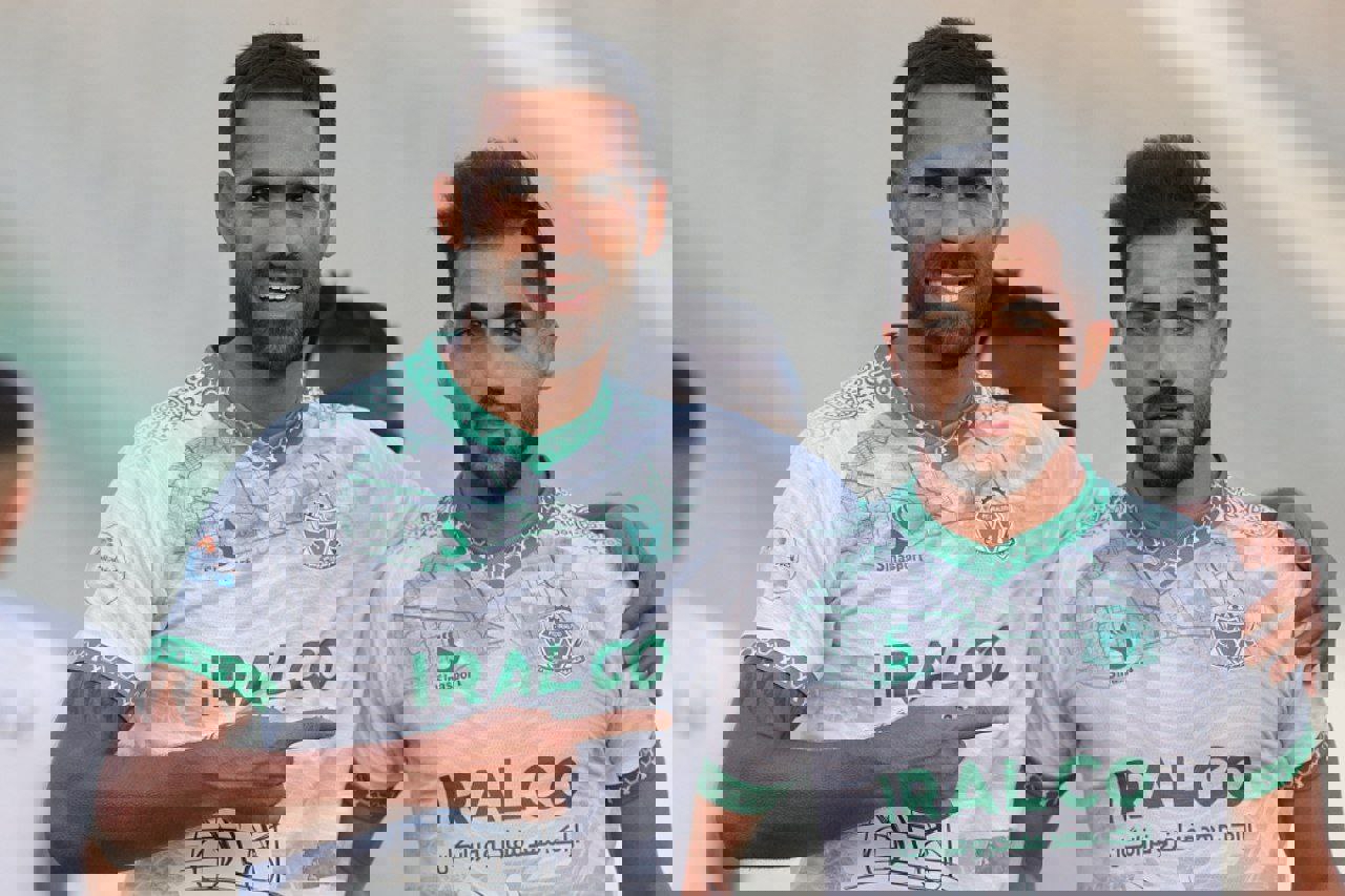 1753695