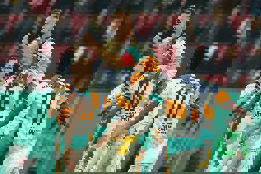 1754857