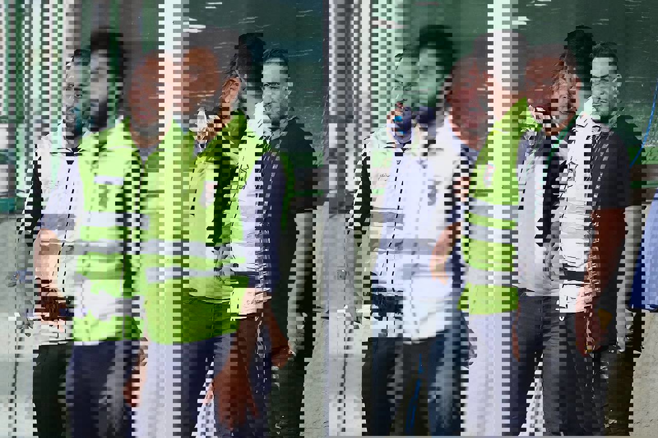 1755317