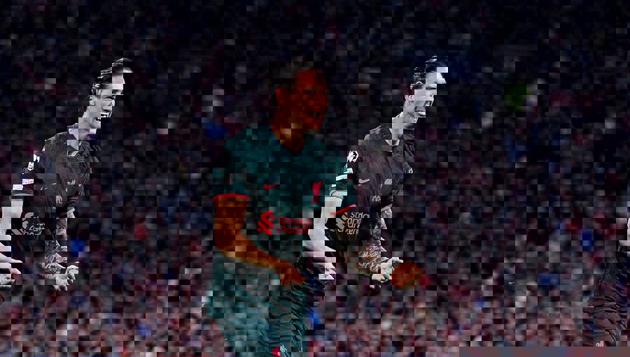 1756885