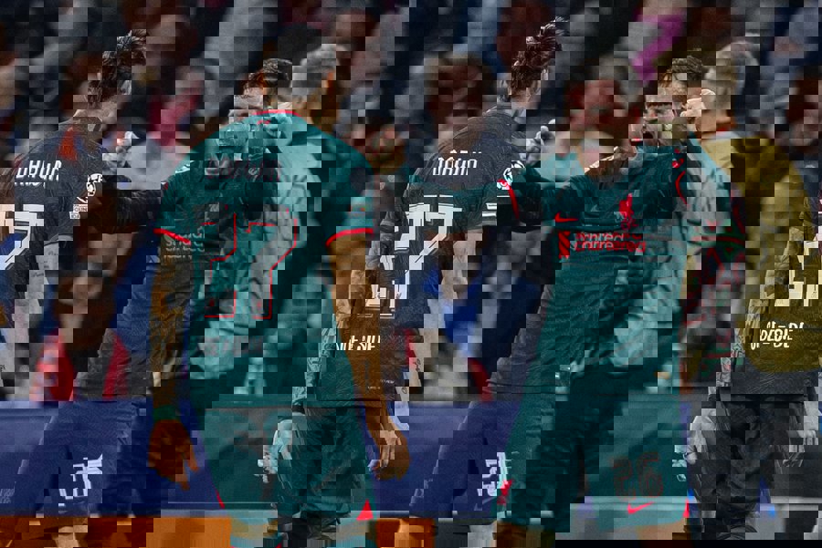 1756884