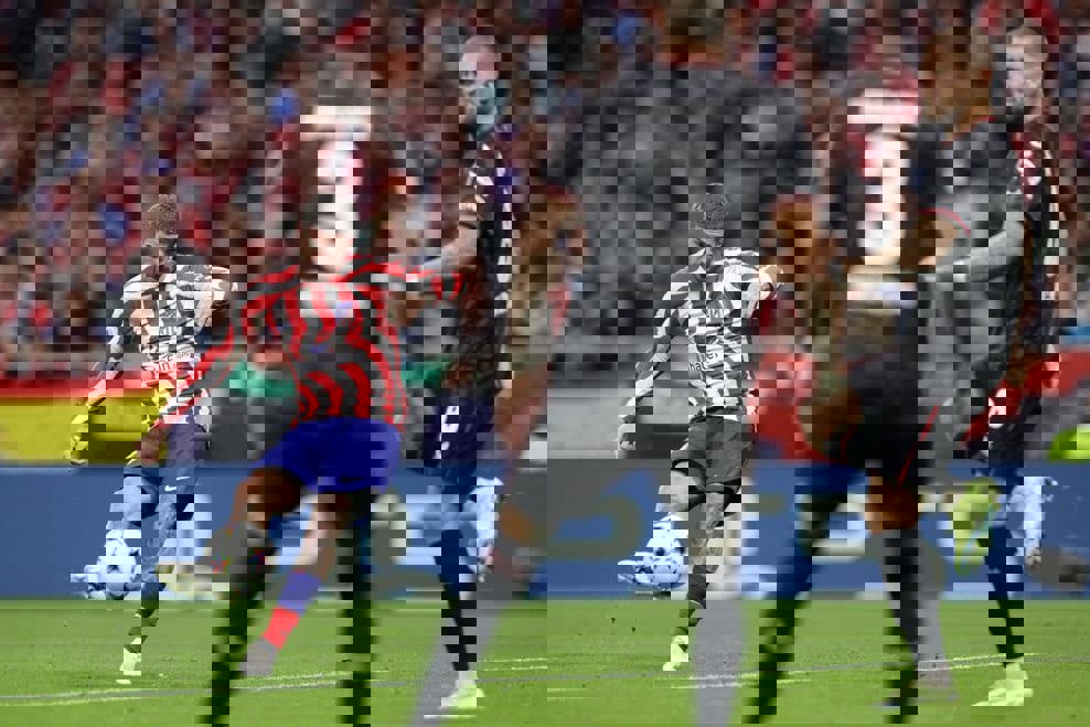 1756890