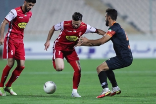 گزارش زنده؛ پرسپولیس 1 - مس کرمان ۰