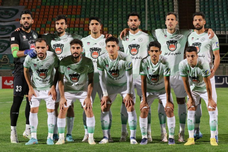 ذوبآهن با دو تغییر به مصاف استقلال میرود