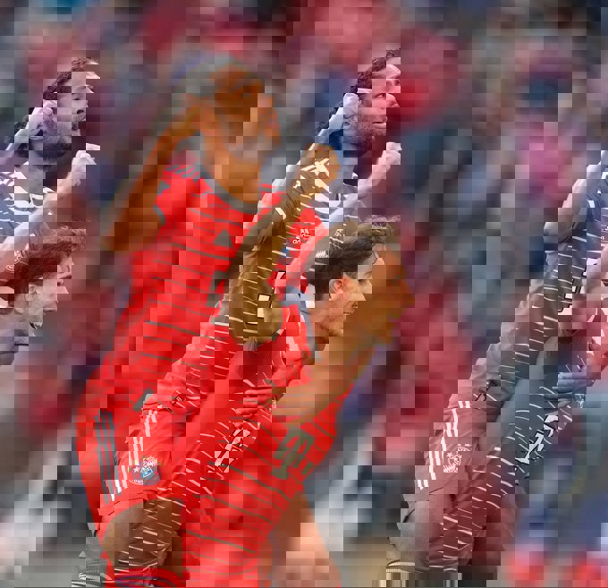 1757737
