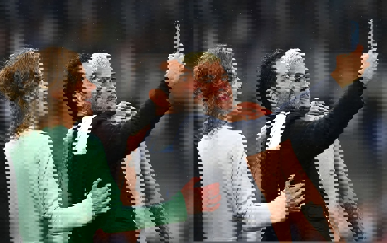 1758353