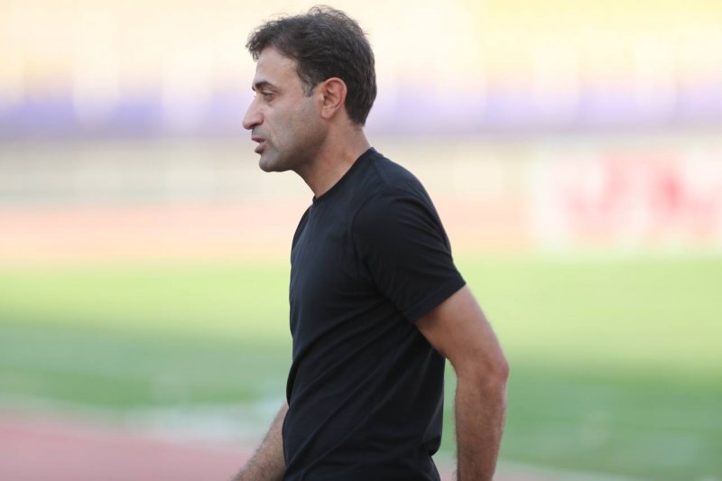 انتقاد ستاره سابق فوتبال ایران از داور بیست ساله!