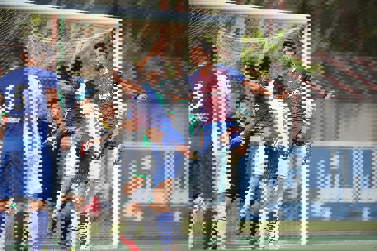 1758480