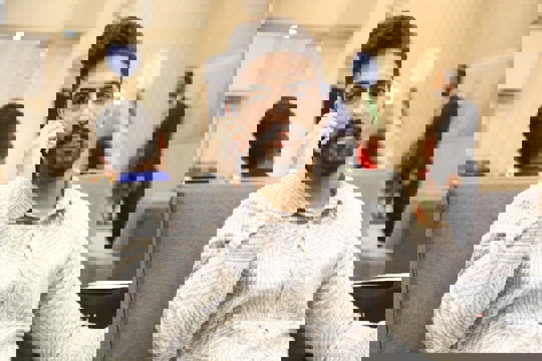 1758786