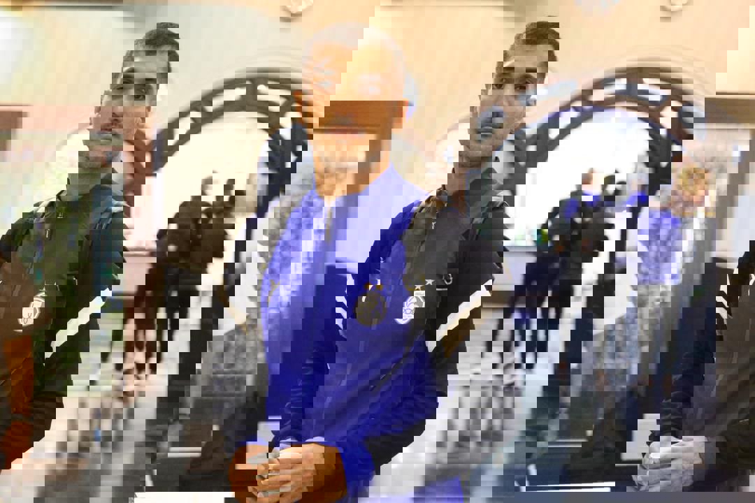 1758784