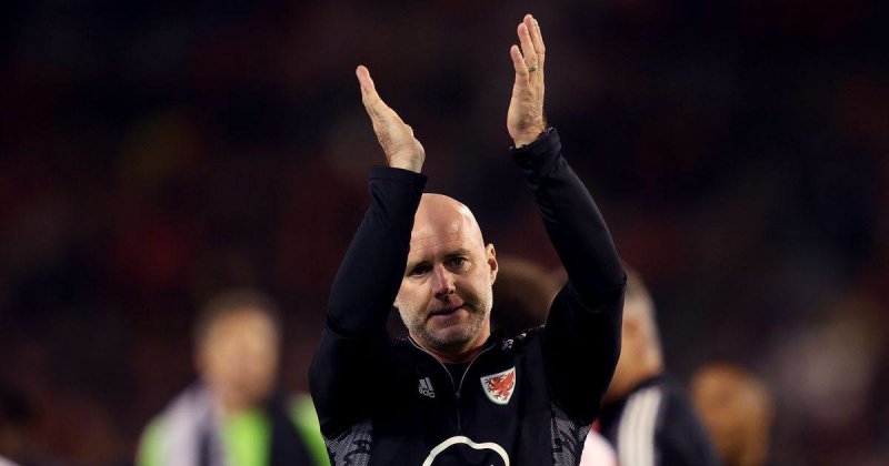 حریف ایران برای اعلام ترکیبش بلیط فروشی می‌کند!