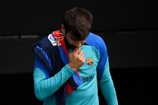 فشار بارسلونا در خداحافظی پیکه تاثیر داشت