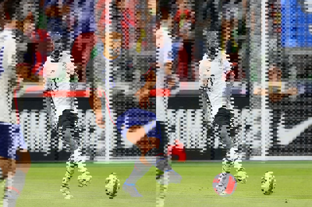 1759799