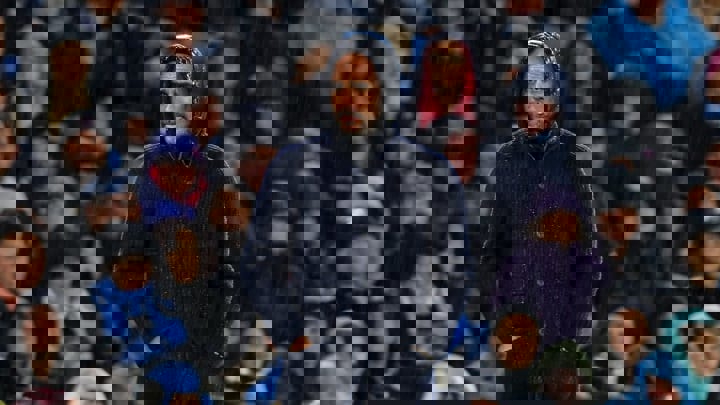 1759927