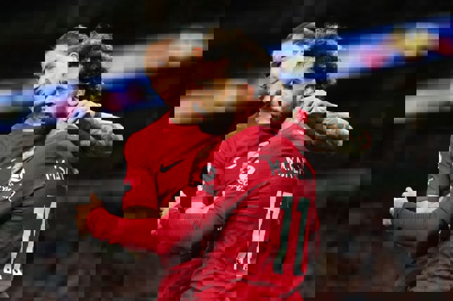 1760322