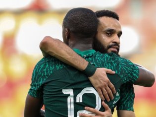 عربستان با نتایج باورنکردنی در راه جام جهانی