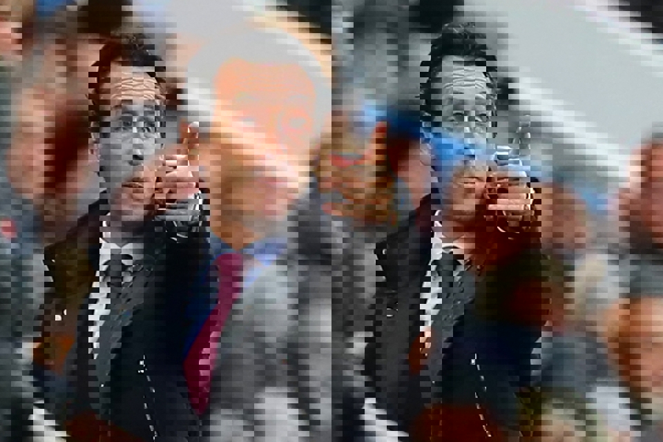 1760235