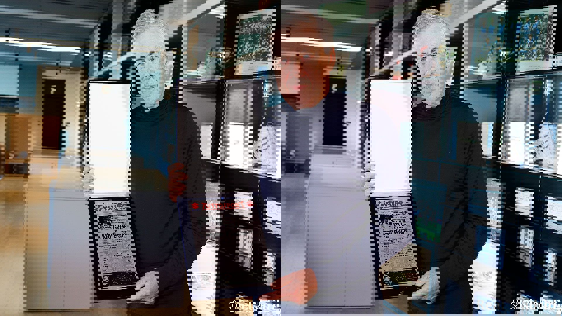 1760592