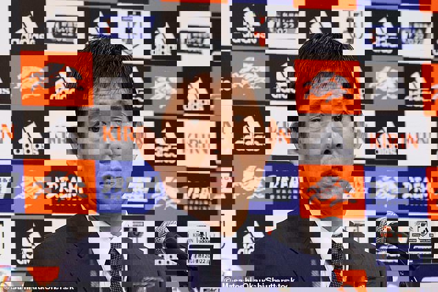 1760595