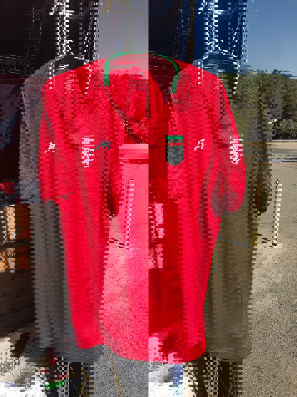 1760390