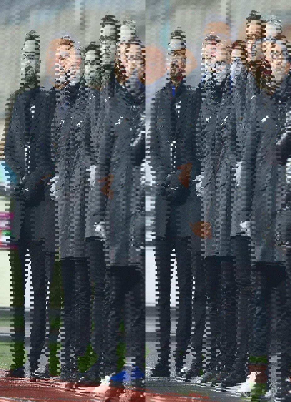 1760887