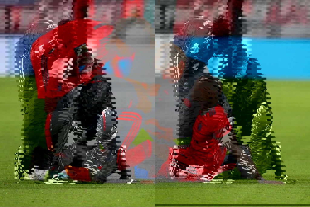 1761393