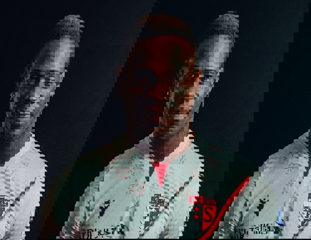 1761310