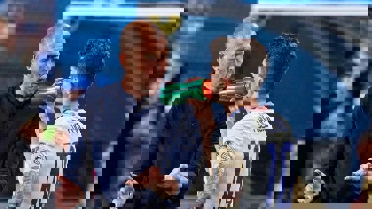 1761468