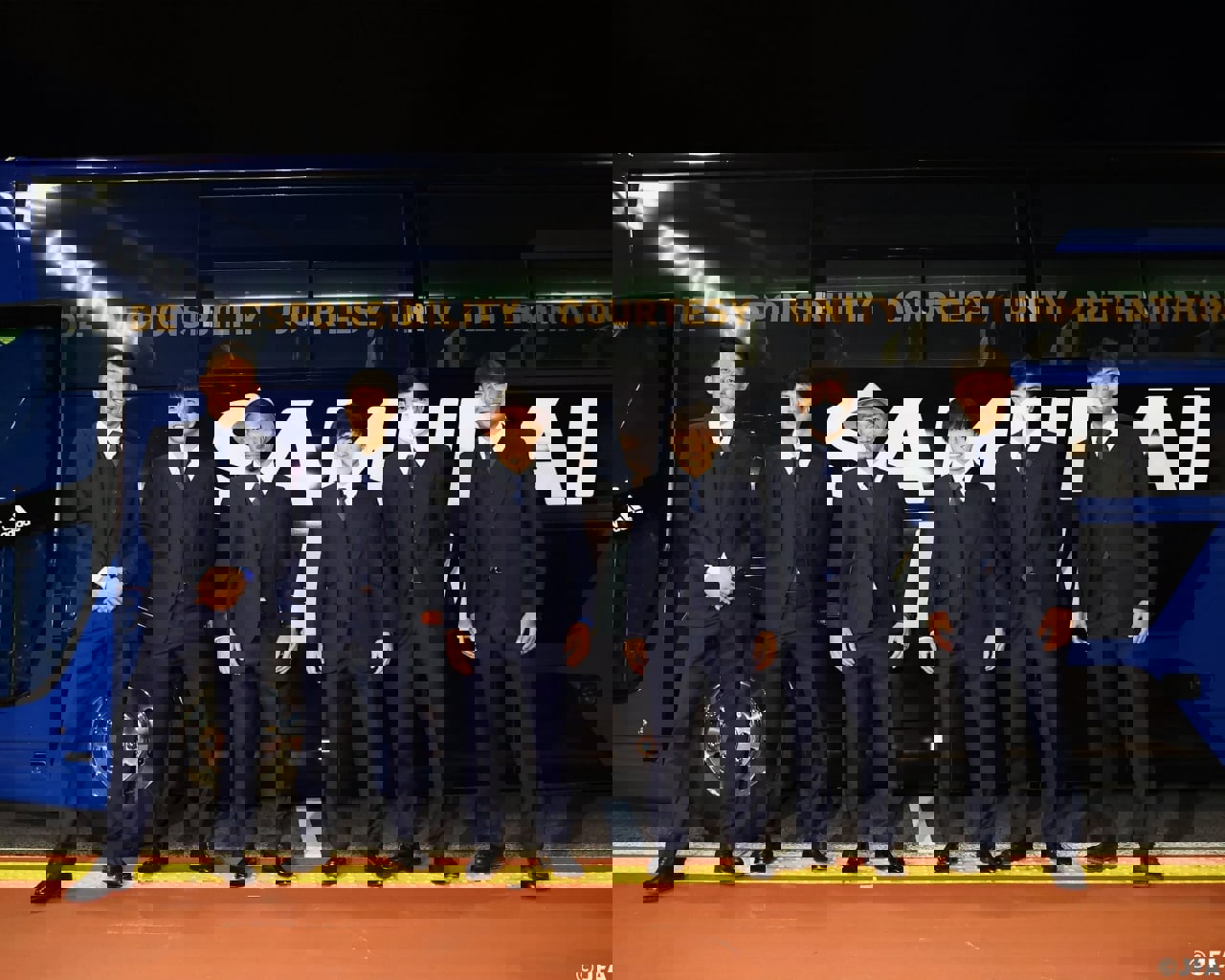1761518