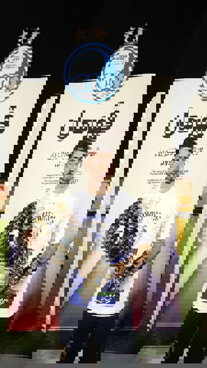 1761604