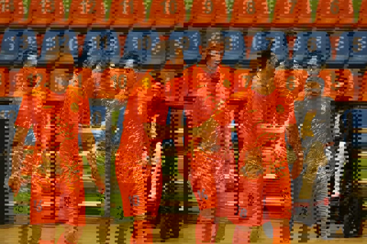 1761634